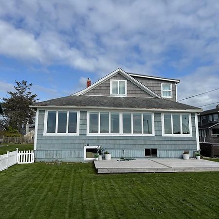 Seaside Beach Front House On The Promenade Bagian luar foto