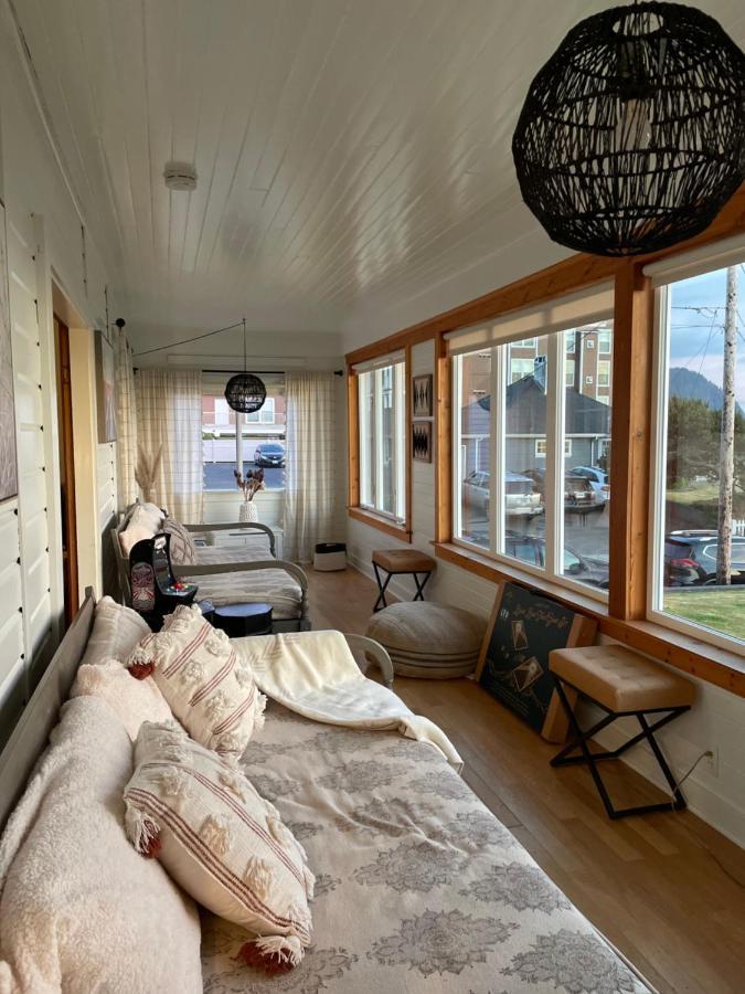 Seaside Beach Front House On The Promenade Bagian luar foto